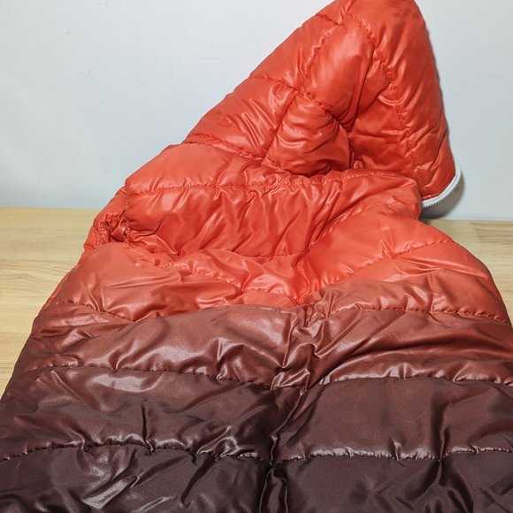 2 color tone Winter vest with hood - Picture 3 of 9